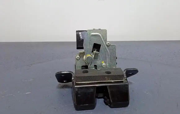 Hyundai ix35 Tailgate/trunk/boot lock/catch/latch 81230-2S000