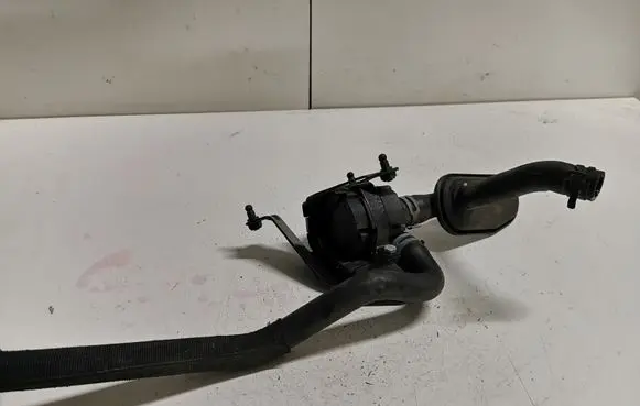 Audi A6 C7 Electric auxiliary coolant/water pump 4G1819372D