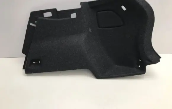 Trunk/boot side trim panel