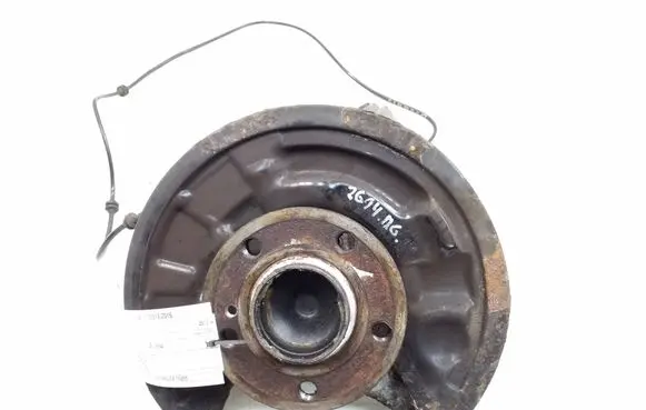 Mercedes-Benz CLA C117 X117 W117 Rear wheel hub