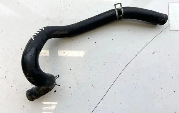 Toyota Avensis Verso Engine coolant pipe/hose