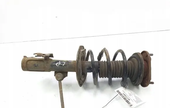 Toyota Auris 150 Front shock absorber/damper