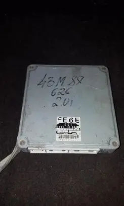 Mazda 626 Engine control unit/module FE6E18881B