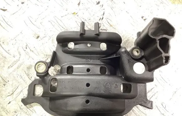Audi A6 S6 C6 4F other engine part 06D103623D