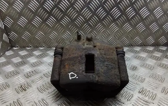 Nissan Primera Front brake caliper