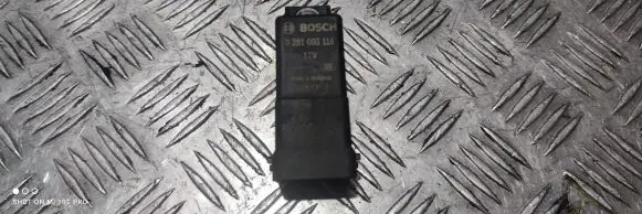 Jeep Grand Cherokee Glow plug pre-heat relay 0281003116