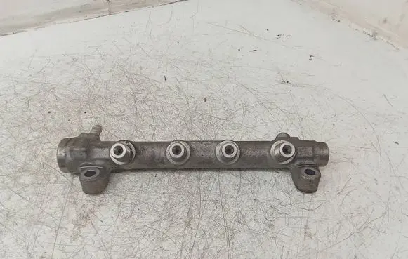 Audi A5 Sportback 8TA Fuel main line pipe 04L089G 0063181