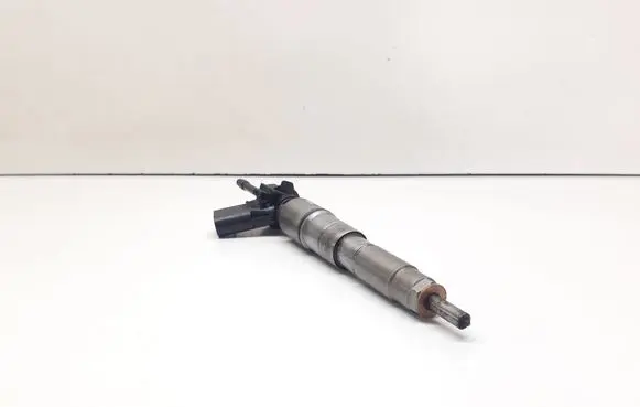 BMW 5 E60 E61 Fuel injector 7796042 0445115050