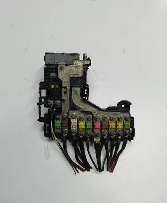 Citroen DS5 Fuse module 9666817380 9665878380 752C-R1A-B6R0