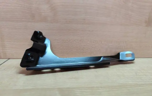 BMW 2 F45 Fender mounting bracket 41007408662 7408662