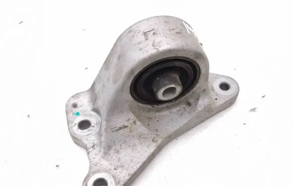 Renault Scenic E-Tech V Engine mount bracket 20240616B