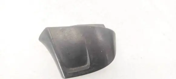 Volvo V50 Steering wheel buttons/switches 8682879 777939