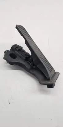 Volkswagen PASSAT B6 Accelerator throttle pedal 1K1723503L 6PV00860001