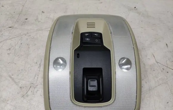 Volvo XC60 Front seat light 39823155