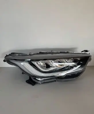 Toyota Yaris XP210 Headlight/headlamp