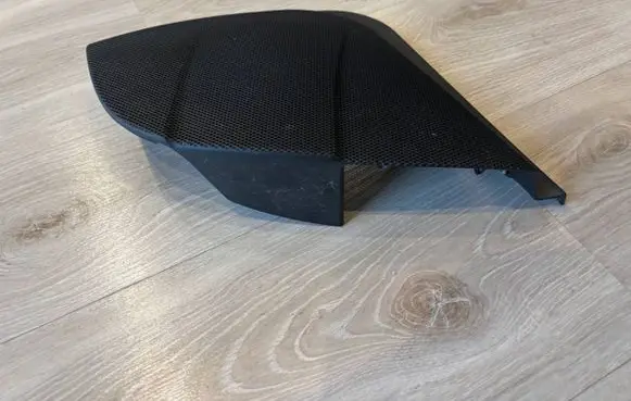 Mercedes-Benz E W211 Rear door speaker cover trim A2117370588 2117370588