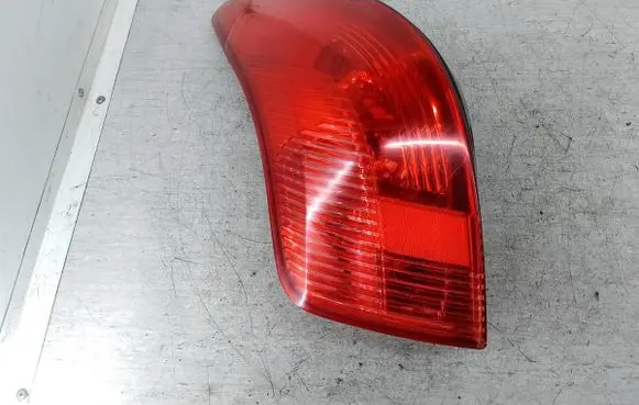 Peugeot 308 Rear/tail lights 