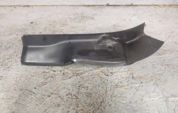 Mercedes-Benz E W213 Rear/tail light trim molding A2136900702
