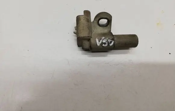 Volvo V50 Camshaft position sensor 9661175980