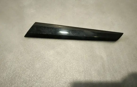 Mercedes-Benz C W204 Front door card panel trim A2047200622