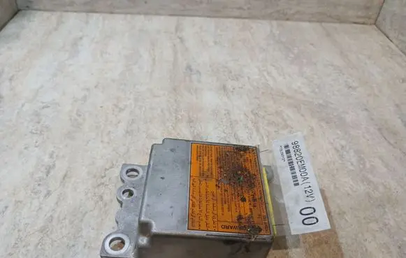 Nissan Tiida C11 Airbag control unit/module 98820EM00A