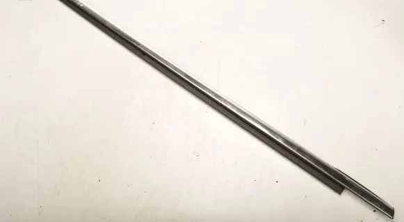 Ford Mondeo MK V Rear door windshield rail 