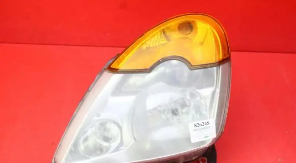 Renault Modus Headlight/headlamp 8200301829