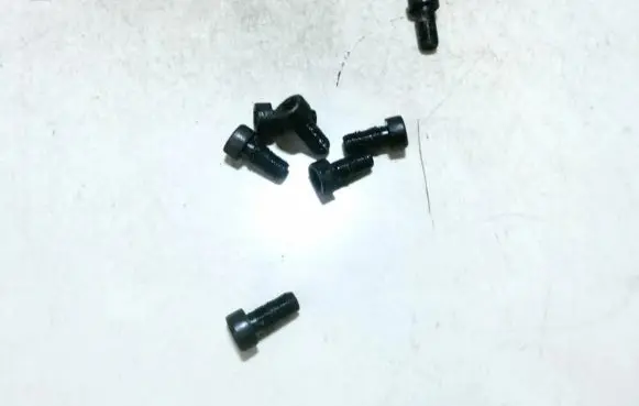 Nuts/bolts