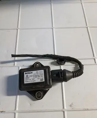 Volkswagen PASSAT B5.5 ESP acceleration yaw rate sensor 8E0907637A