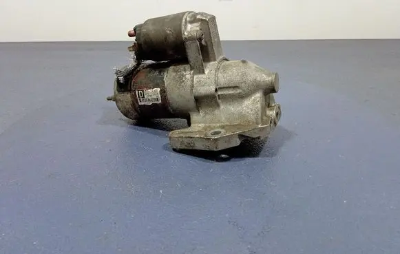 Mazda 6 Starter motor M001T96581