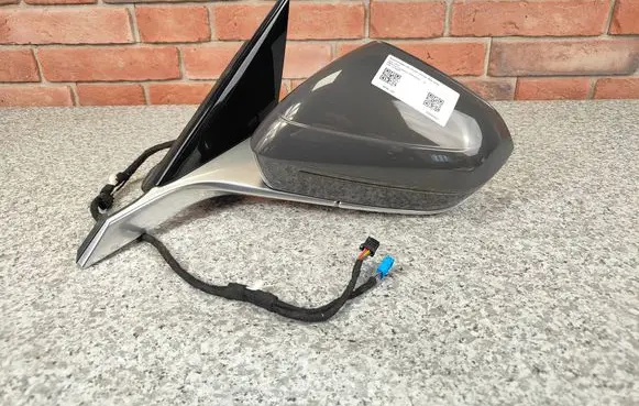 BMW 7 G70 Front door electric wing mirror 5A356D3