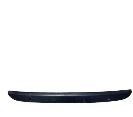 Front bumper splitter molding
