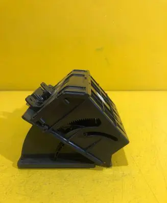 Glove box