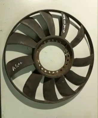 Audi A4 S4 B5 8D Fan impeller 058121301B