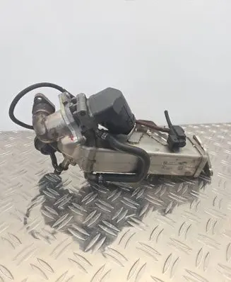 BMW 5 F10 F11 EGR valve cooler 7810751 78107510 123398