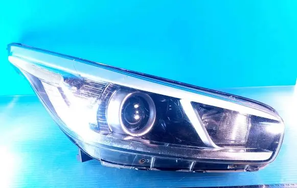 KIA Ceed Headlight/headlamp 92102A2340 B34R R009B34XXLJ