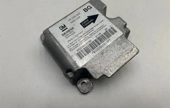 Opel Zafira A Airbag control unit/module 09229303 330518650 BGS0900516X