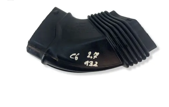 Audi A6 S6 C6 4F Air intake duct part 4F0129739B