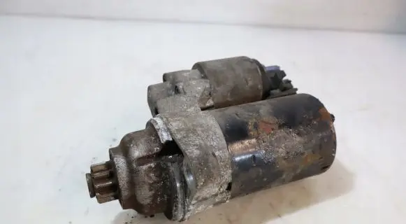 Volkswagen Jetta V Starter motor