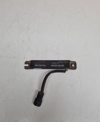 Hyundai Santa Fe Keyless system antenna 95420A5100 5WY2CP9A 17061291