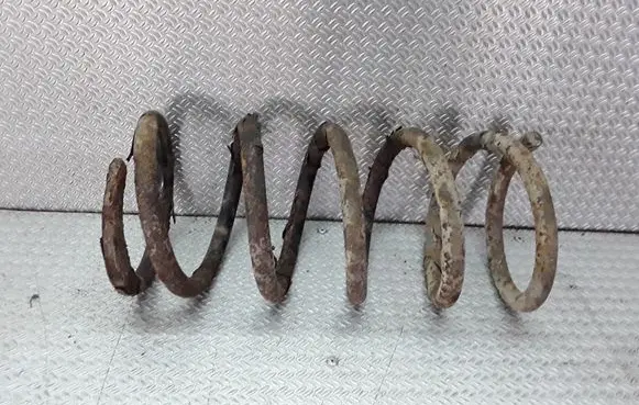 Toyota Avensis Verso Rear coil spring