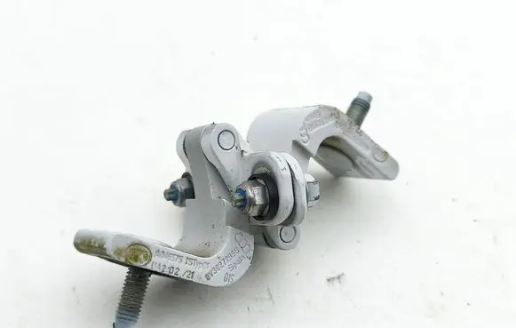 Seat Leon IV Front door upper hinge A046575