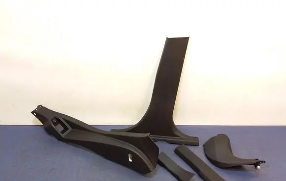 Ford Ecosport Other sill/pillar trim element GN15A243W06A