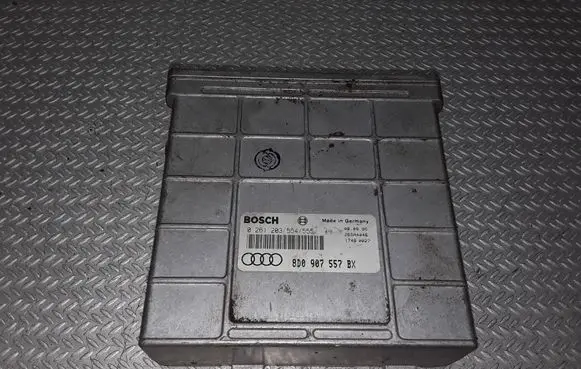 Audi A4 S4 B5 8D Engine control unit/module 0261203554 8D0907557BX
