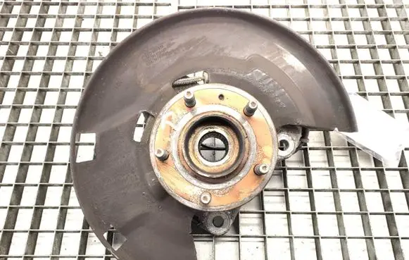 Opel Zafira C Front wheel hub spindle knuckle 13248527