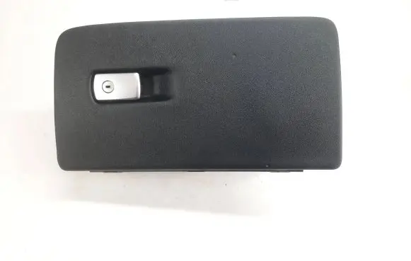 BMW X5 G05 Glove box