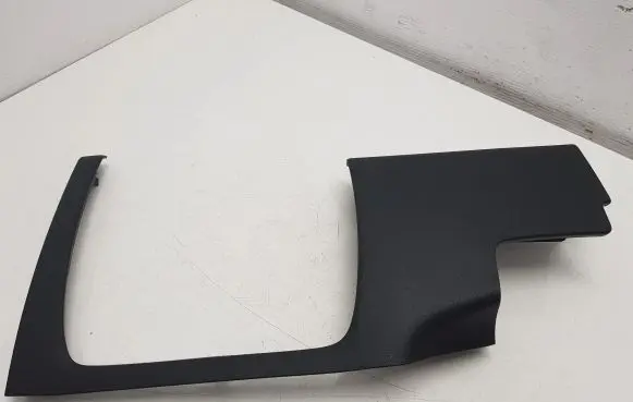 Skoda Kodiaq Dashboard lower bottom trim panel 566857206