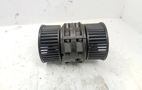Opel Vivaro Heater fan/blower N109416C 5759 412163502