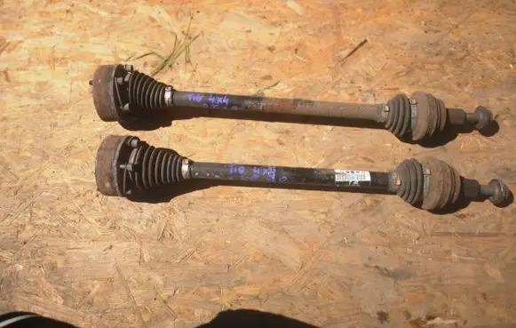 Volkswagen Tiguan Rear coil spring