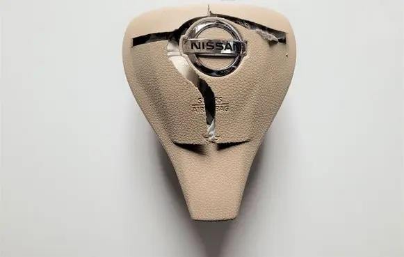Nissan Rogue Steering wheel airbag 985104BA8B